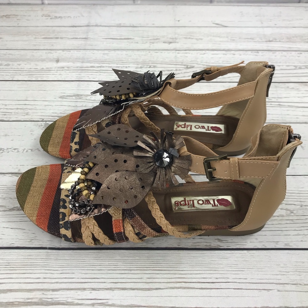 Two Lips Boho Style Strappy Sandals 7.5